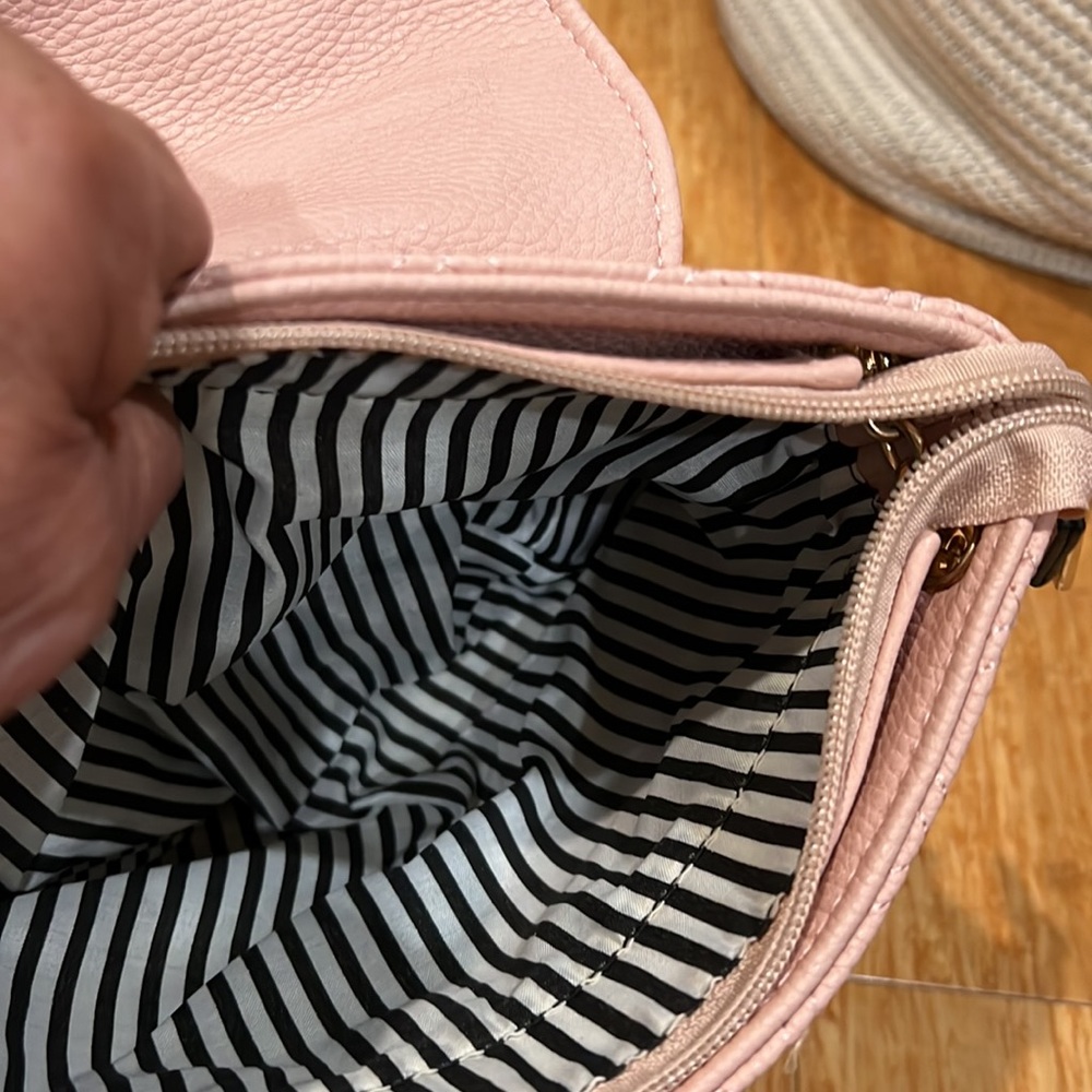 Purse - Picture 5 of 10